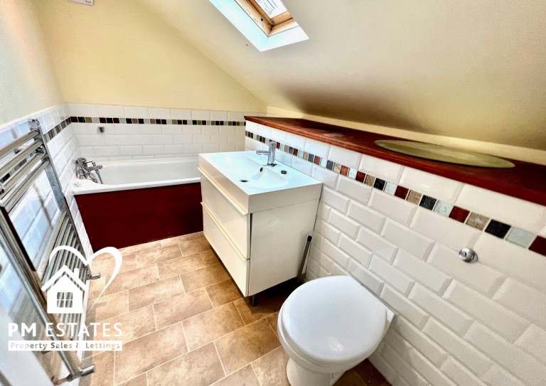 Images for Dunmow Road, Bishop's Stortford EAID: BID:pmestates