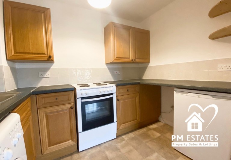 Images for Red Lion Court, Bishop's Stortford EAID: BID:pmestates