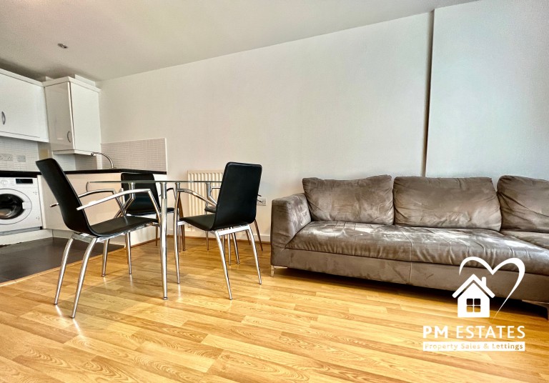 Images for John Dyde Close, Bishop's Stortford EAID: BID:pmestates