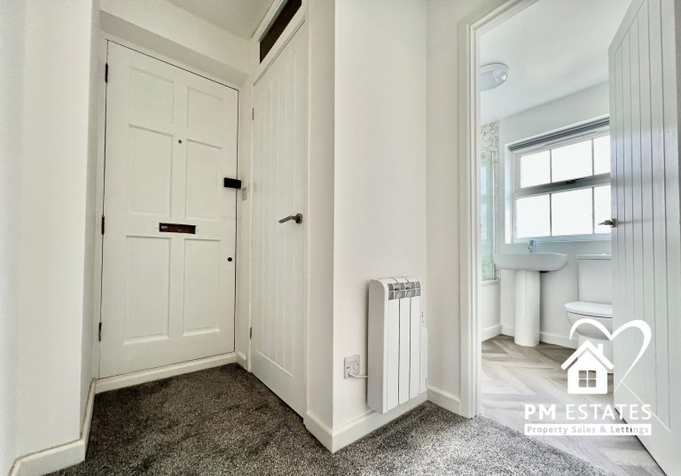 Images for Red Lion Court, Bishop's Stortford EAID: BID:pmestates