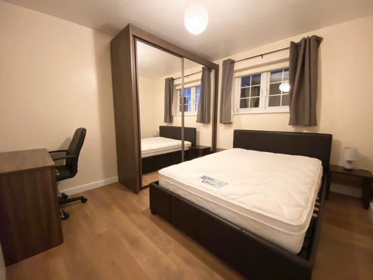 Images for Red Lion Court, Bishops Stortford EAID:PM BID:PM