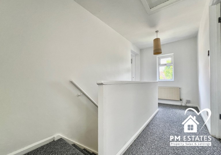 Images for Takeley, Bishop's Stortford EAID: BID:pmestates