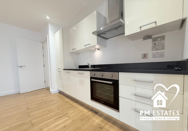 Images for Roach Road, Stratford EAID: BID:pmestates