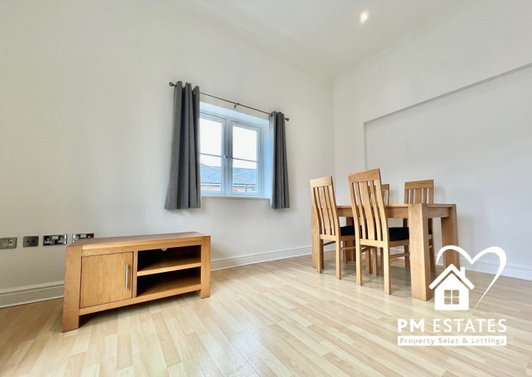 Images for Robin Jeffrey Court, Bishop's Stortford EAID: BID:pmestates