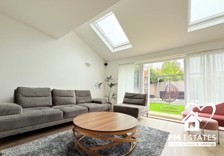 Images for Randall Lane, Bishop's Stortford EAID: BID:pmestates