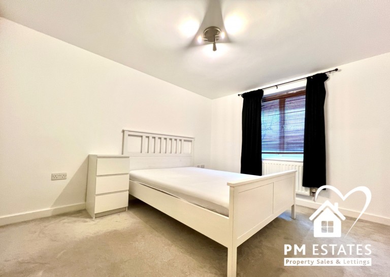 Images for John Dyde Close, Bishop's Stortford EAID: BID:pmestates