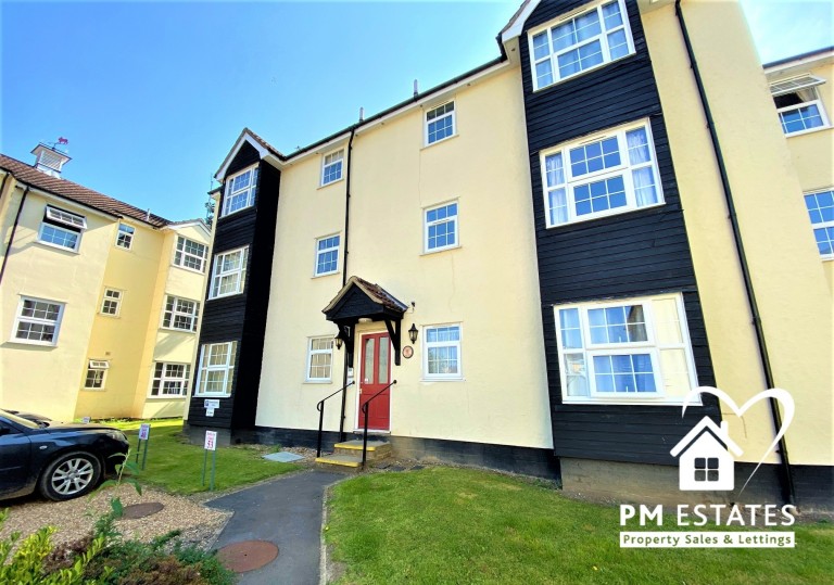Images for Red Lion Court, Bishop's Stortford EAID: BID:pmestates