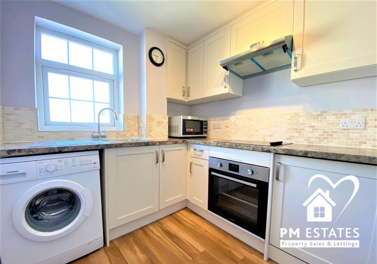 Images for Red Lion Court, Bishop's Stortford EAID: BID:pmestates