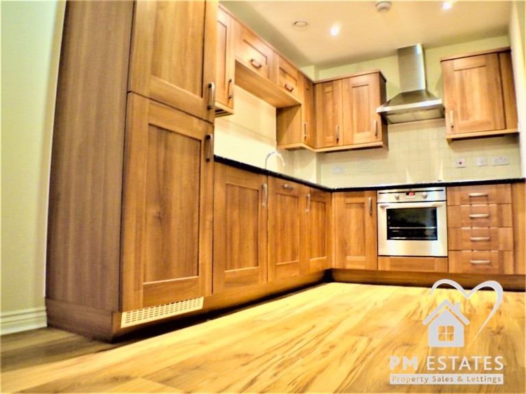 Images for Riverside, Bishop's Stortford EAID: BID:pmestates