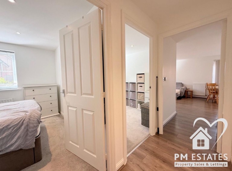 Images for Newland Avenue, Bishop's Stortford EAID: BID:pmestates
