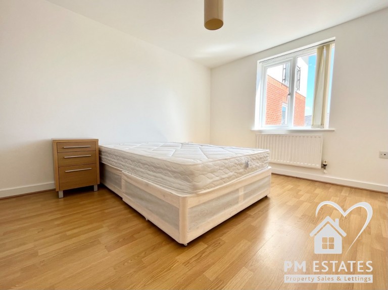 Images for John Dyde Close, Bishop's Stortford EAID: BID:pmestates