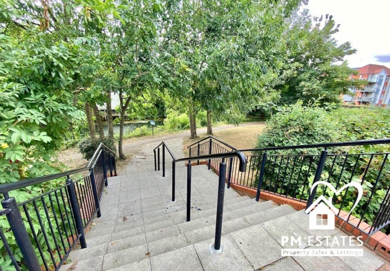 Images for John Dyde Close, Bishop's Stortford EAID: BID:pmestates