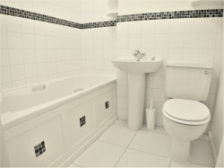 Images for The Moorings, Bishop's Stortford