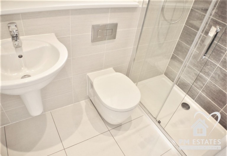 Images for Takeley, Bishop's Stortford EAID: BID:pmestates