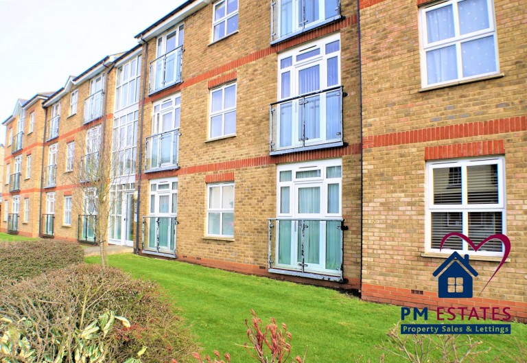 Images for Stort Road, Bishop's Stortford EAID: BID:pmestates