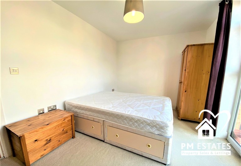 Images for Stort Road, Bishop's Stortford EAID: BID:pmestates