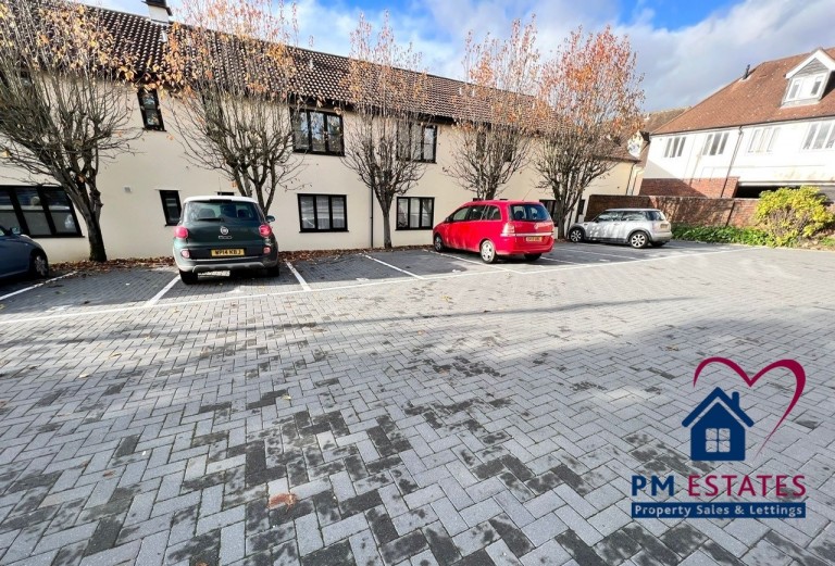Images for Hockerill Court, Bishop's Stortford EAID: BID:pmestates