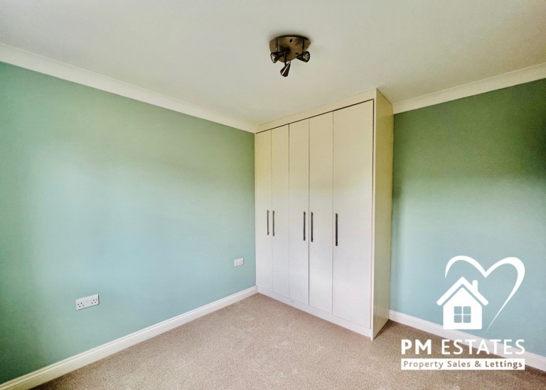 Images for Willow Road, Dunmow EAID: BID:pmestates