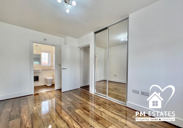 Images for Randall Lane, Bishop's Stortford EAID: BID:pmestates