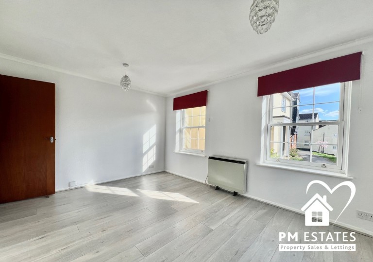 Images for Red Lion Court, Bishop's Stortford EAID: BID:pmestates