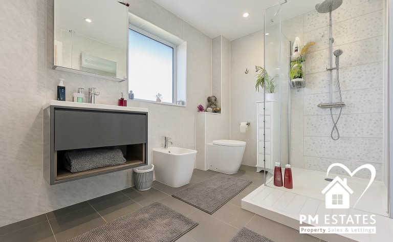 Images for Crofters End, Sawbridgeworth EAID: BID:pmestates